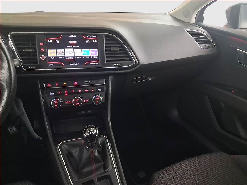 Seat Leon (2019) Top Sport 1.5 TSI, Kůže, Navi - fotka 8 z 17