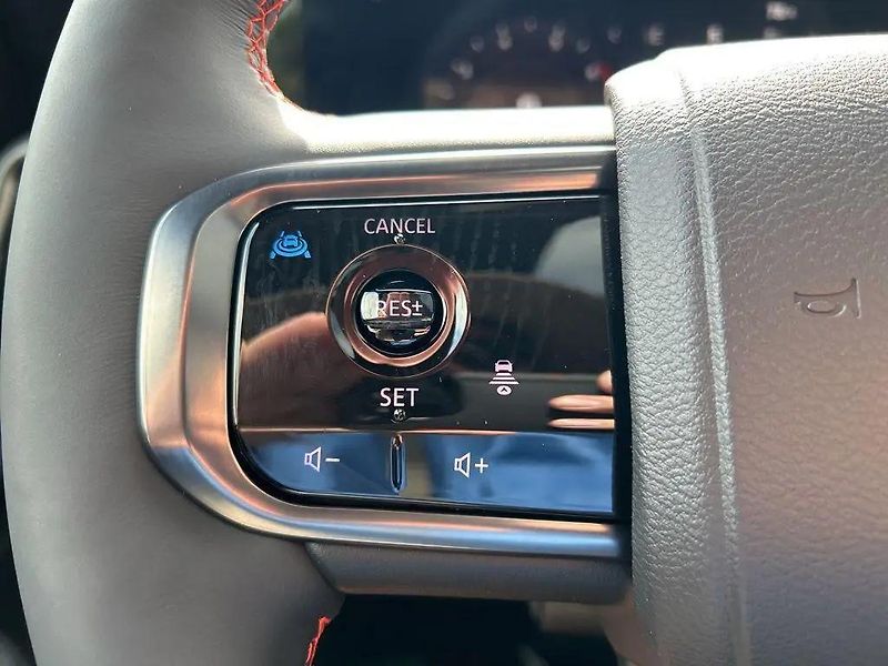Nissan Armada (2025) PRO - 4X, MY 2026 - fotka 8 z 12
