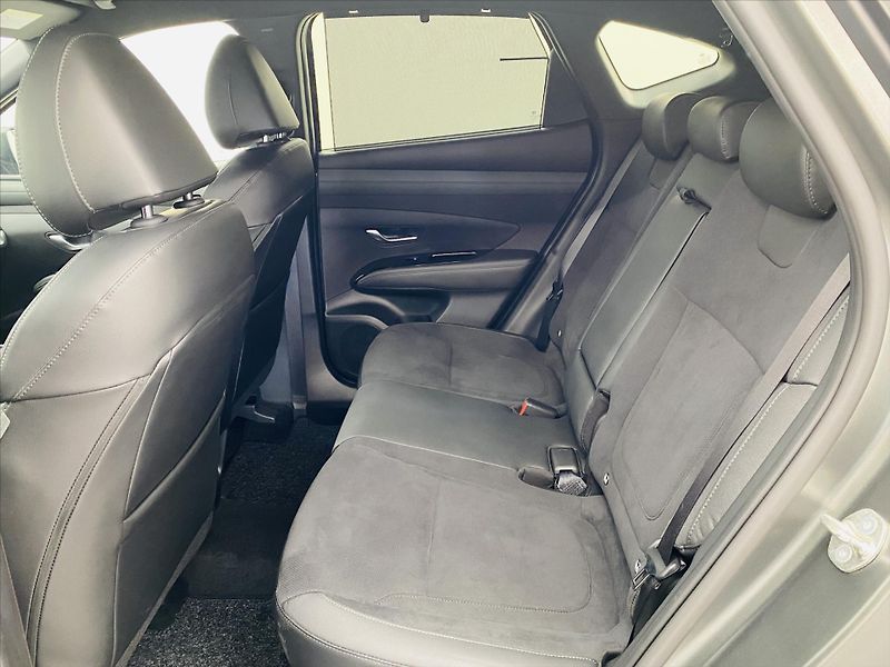 Hyundai Tucson 1,6 T-GDi MHEV Edition 20 Year - fotka 6 z 26