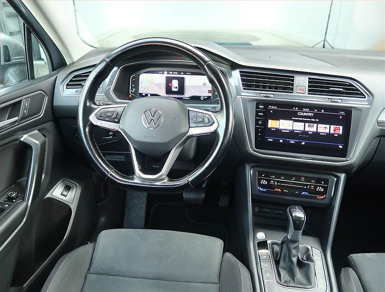 Volkswagen Tiguan Allspace (2022) Elegance 2.0 TDI - fotka 7 z 16