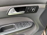 Volkswagen Touran 1.6TDI, 77kW, Tažné - náhled 14