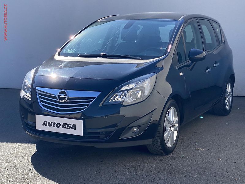 Opel Meriva (2011) 1.4T, Cosmo - fotka 3 z 17