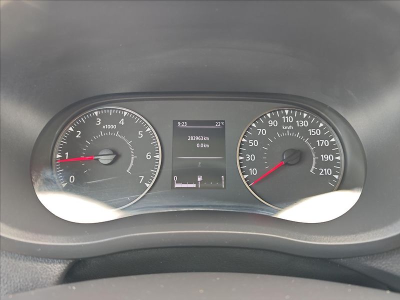 Renault Master 2,3 dCi180  Furgon L3H2P3 - fotka 16 z 17