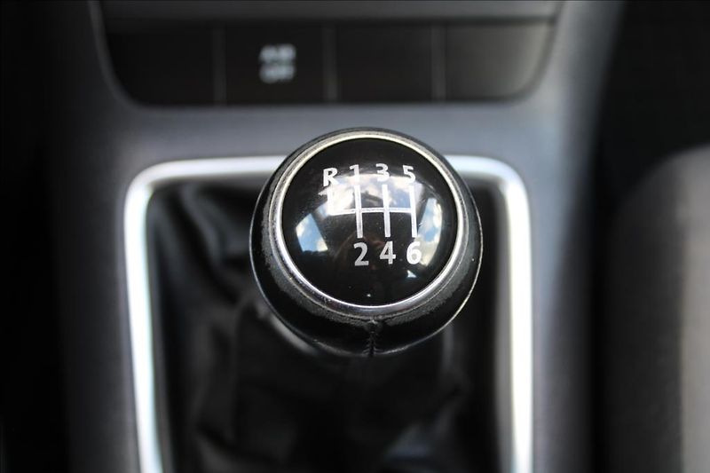 Volkswagen Golf Plus 1,4 TSi  1.maj.,ČR,Dig.klima - fotka 19 z 25