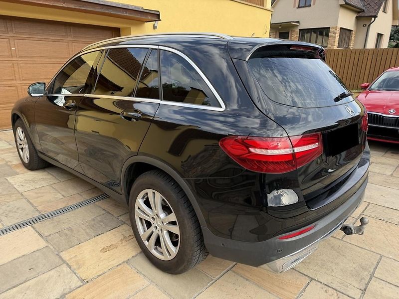Mercedes-Benz GLC (2016) 250CDi 4M Exclusive,max.výbava - fotka 2 z 15