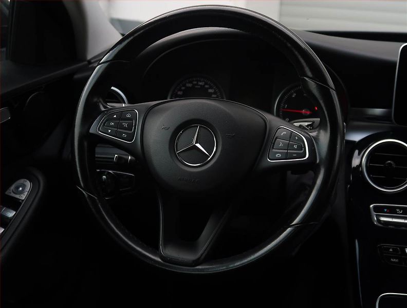 Mercedes-Benz Třídy C (2015) C 220 d 4MATIC , 4X4, Automat - fotka 22 z 22