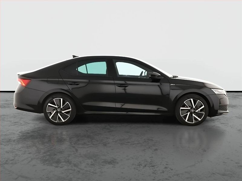 Škoda Octavia (2025) 2.0 TSI, SPORTLINE, AUTOMAT - fotka 6 z 21