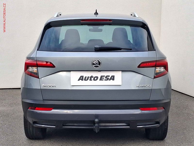 Škoda Karoq (2019) 1.5 TSi, Business, DSG, TZ - fotka 5 z 19