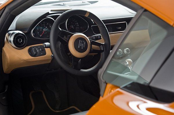 V pražském Centru pro současné umění DOX byla 15. dubna zahájena výstava R200 non-fiction. Designéři Petr Novague a Marek Hoffmann představili nový automobil inspirovaný československým vozem Škoda110 R.