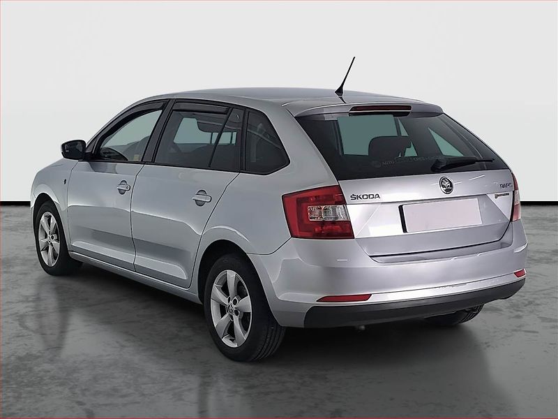Škoda Rapid (2014) Spaceback 1.2 TSI - fotka 4 z 16