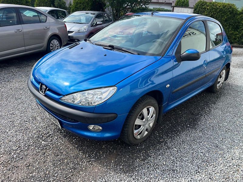 Peugeot 206 (2005) 1.4 TDI Nová STK - fotka 5 z 15