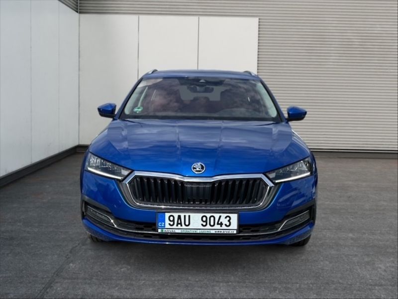 Škoda Octavia 1,5 TSI 110 Style - fotka 2 z 11