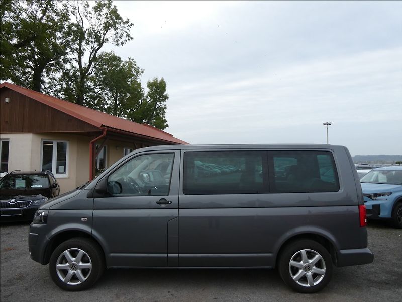 Volkswagen Multivan 2,0 TDi103kW 4x4 serviska,závě - fotka 5 z 37