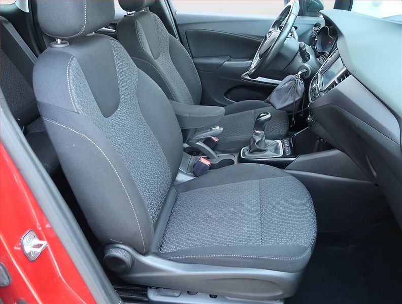 Opel Crossland X (2022) Edition 1.2, Serv.kniha - fotka 9 z 16