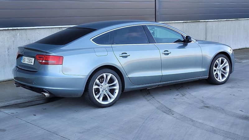Audi A5 3,0 TDI QUATTRO 176 KW - fotka 7 z 24