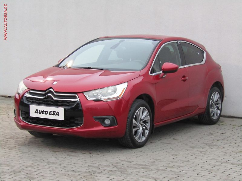 DS Automobiles DS4 (2013) 1.6HDi, ČR, AC, výhřev sed. - fotka 3 z 18