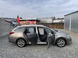 Toyota Auris 1.8i 16v HYBRID AUT NAVI CAM!! - náhled 139