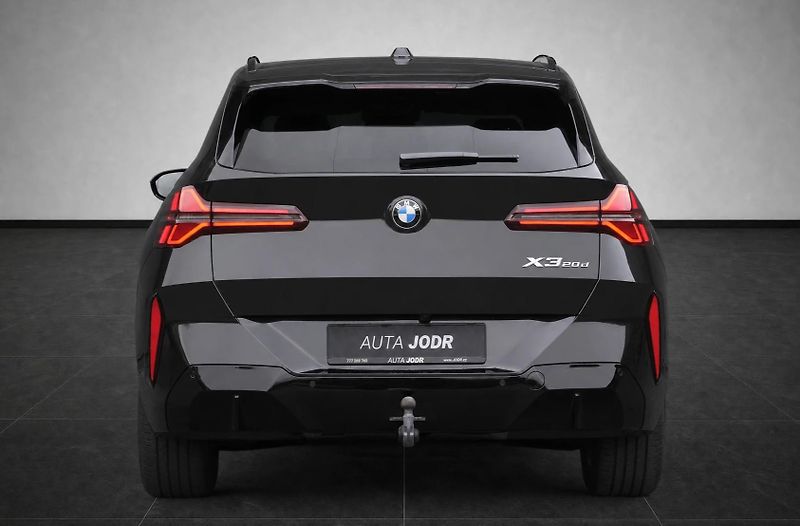 BMW X3 20d, M Paket Pro, Tažné, H/K - fotka 4 z 39