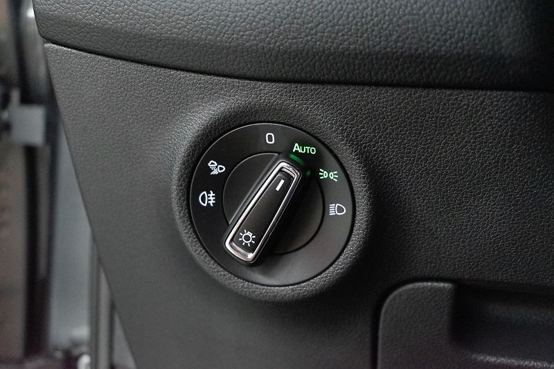 Škoda Kodiaq 2.0TSI 4x4*L&K*TAŽNÉ*DPH*ČR 1M - fotka 17 z 50