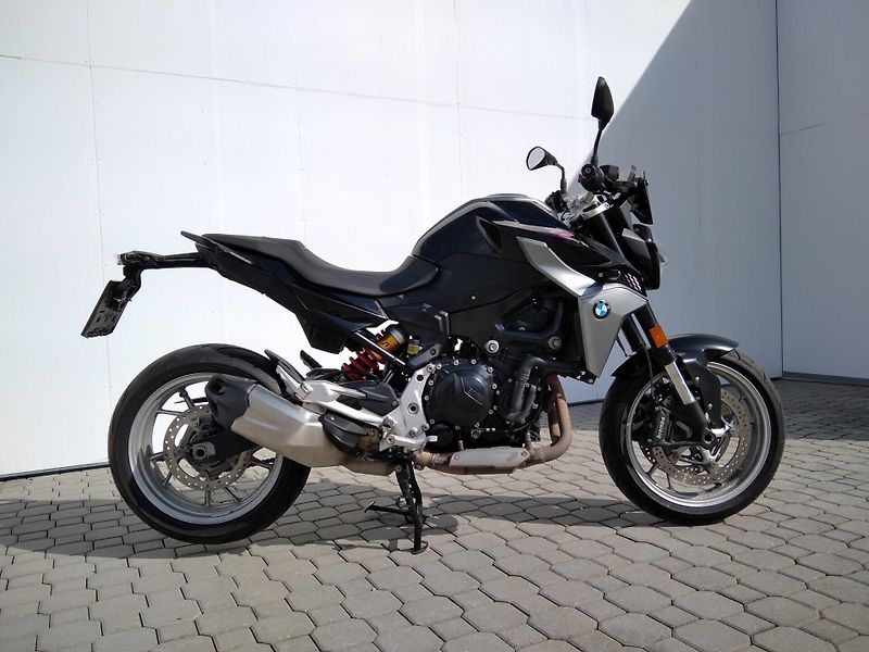 BMW F 900 R - fotka 2 z 14
