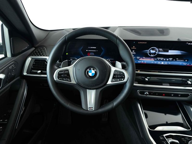 BMW X6 xDrive30d - fotka 13 z 24