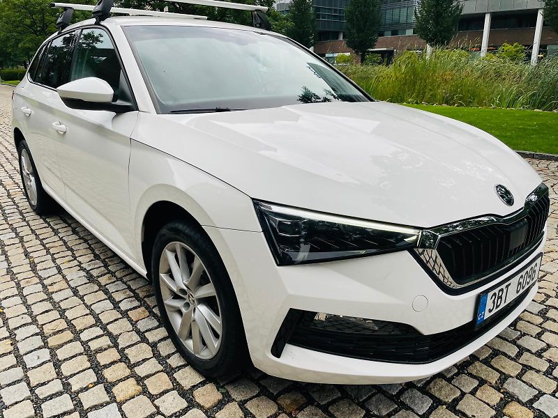 Škoda Scala 1.6TDI AUTOMAT SERVISKA TAŽNÉ - fotka 7 z 46