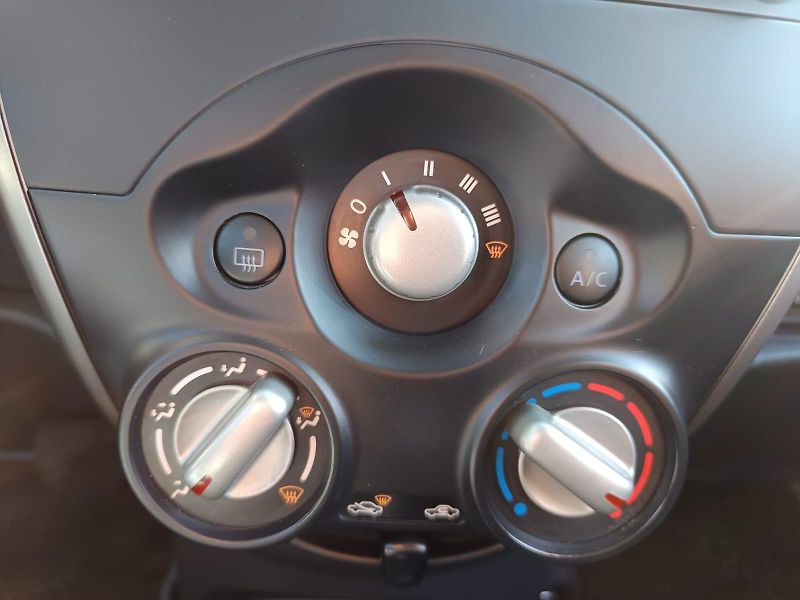 Nissan Micra (2015) - fotka 19 z 31