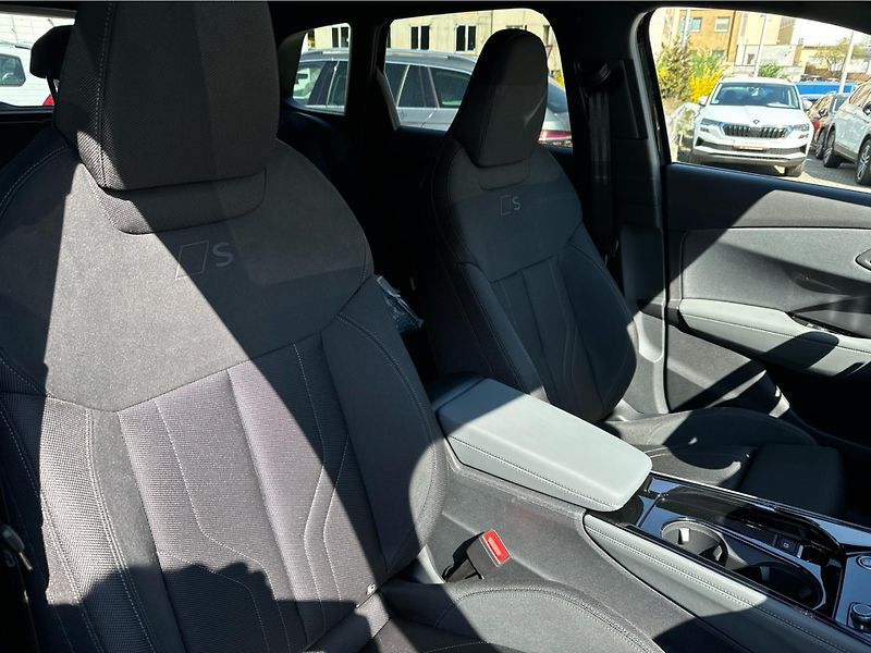 Audi Q3 TDI 110 kW 150 koní - fotka 19 z 24