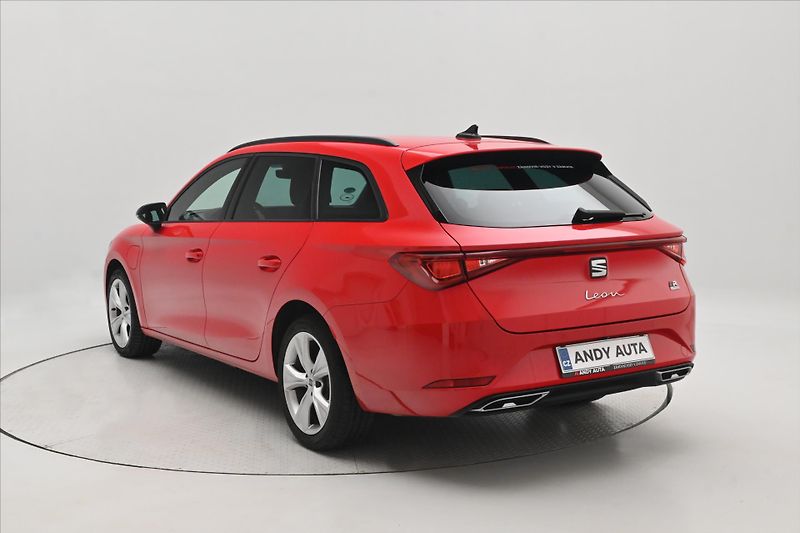 Seat Leon 1,4 FR TSI 150 kW e-Hybrid Zár - fotka 7 z 30