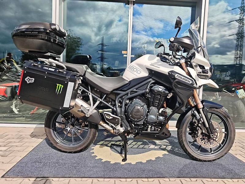 Triumph Tiger Explorer 1200 (2015) - fotka 3 z 19