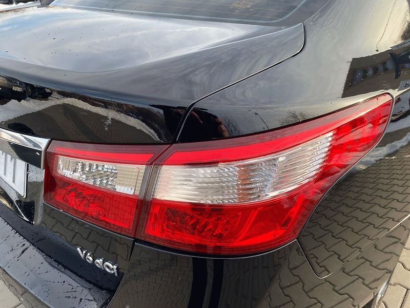 Renault Latitude (2012) 3.0dci V6, Initiale Paris - fotka 11 z 17