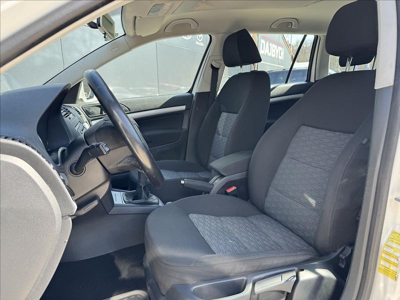Škoda Octavia 1,6 TDI 77kW AC ALU - fotka 11 z 21