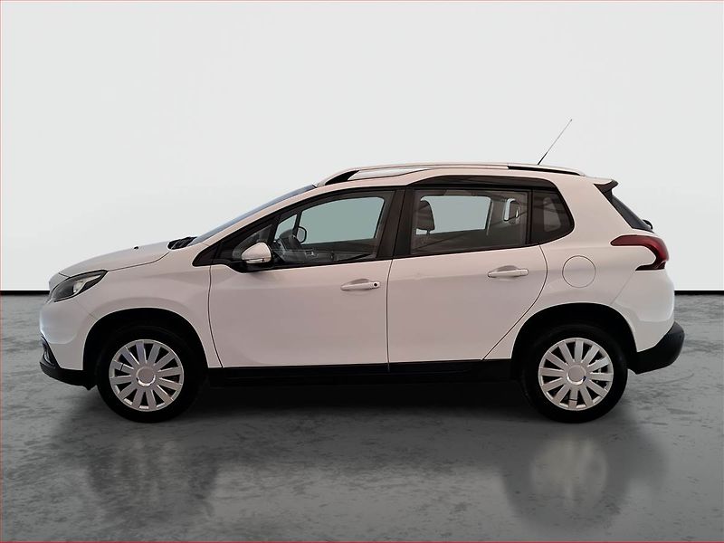 Peugeot 2008 (2017) 1.6 BlueHDi, Tempomat - fotka 3 z 14