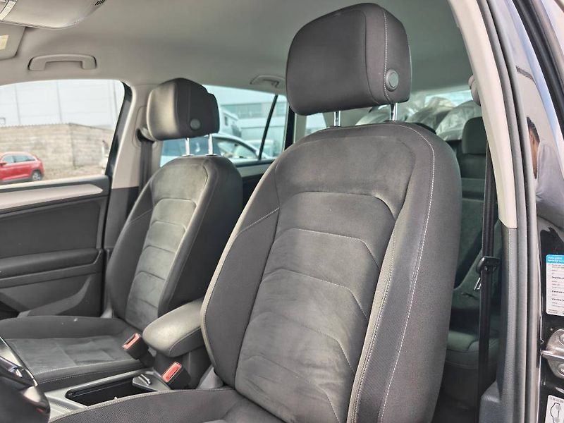 Volkswagen Tiguan Trendline 6G 2,0TDI - fotka 7 z 22