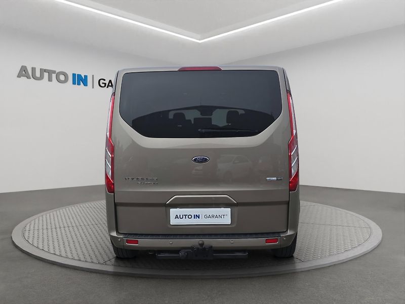 Ford Tourneo Custom (2020) 2.0 EcoBlue MHEV 136kW, 1. Maj - fotka 6 z 22