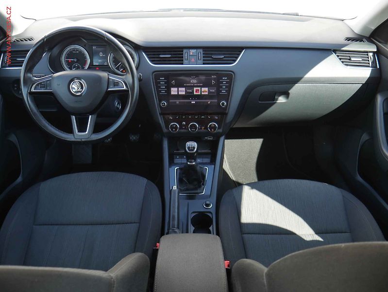 Škoda Octavia (2019) 1.6TDi, ČR, Navi, LED, AC - fotka 8 z 20