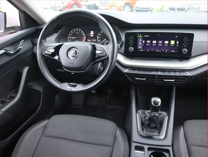 Škoda Octavia (2022) Ambition 2.0 TDI, Tempomat - fotka 7 z 20