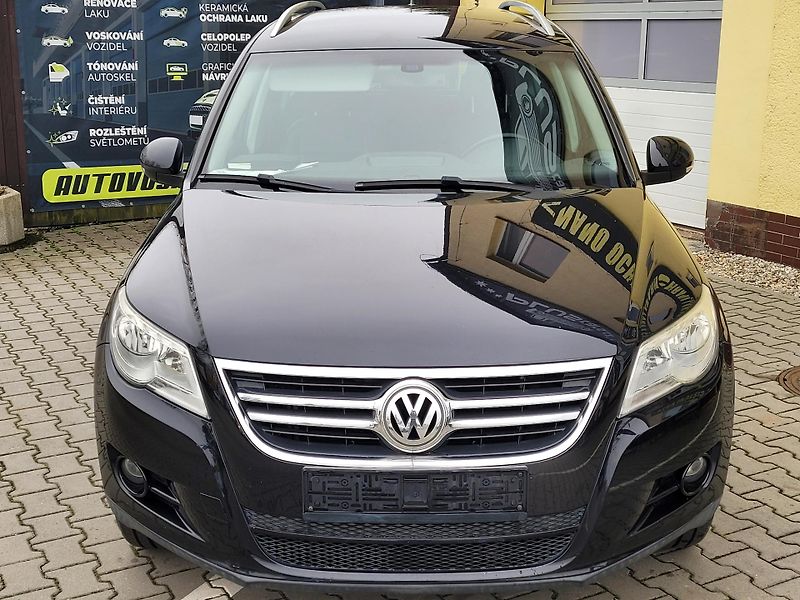 Volkswagen Tiguan 1,4 TSi 4motion SPORT SERV.KN - fotka 2 z 40