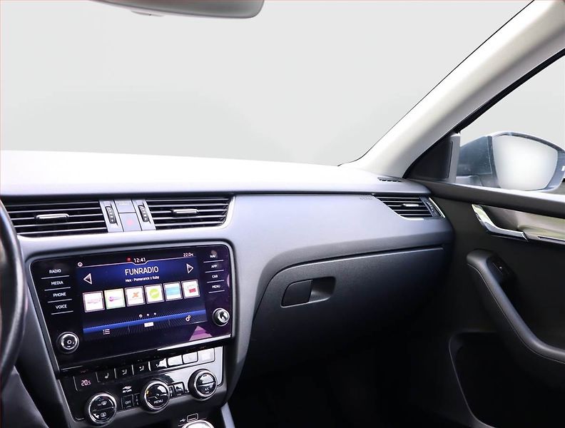 Škoda Octavia (2019) Ambition 1.6 TDI, Navi - fotka 8 z 18