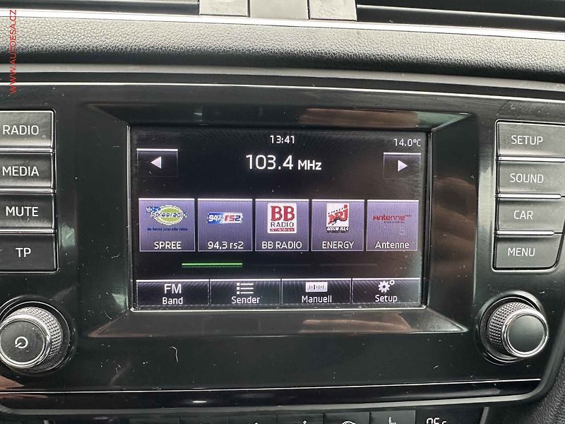Škoda Octavia (2015) 1.2 TSi, Ambition, park. - fotka 15 z 16
