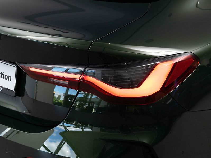 BMW Řada 4 420i Coupé Coupé - fotka 10 z 21