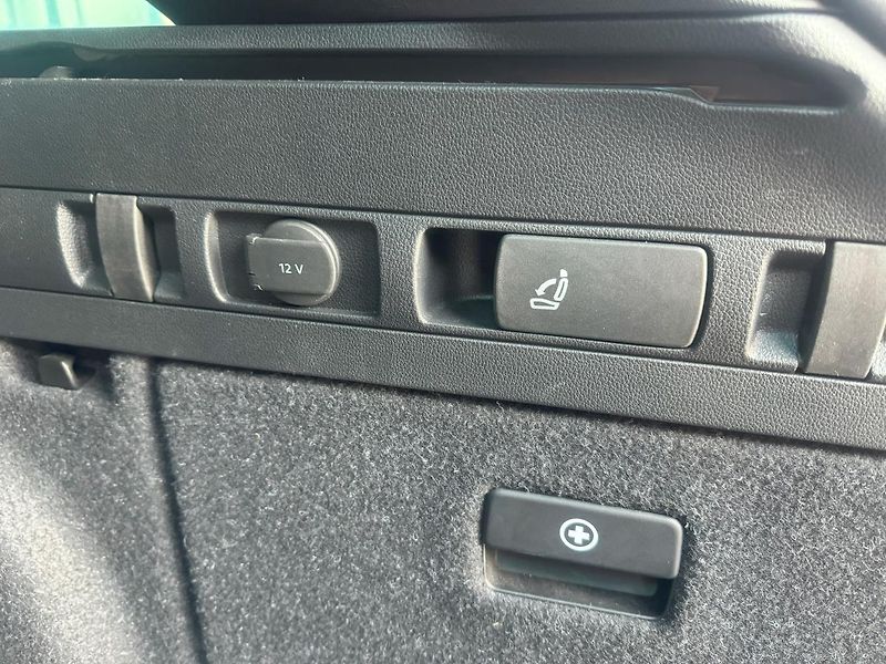 Škoda Superb (2024) Sportline 2,0 TDI 110 KW AUT - fotka 12 z 28