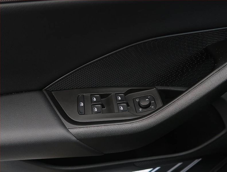 Škoda Octavia (2023) Ambition 2.0 TDI, Automat - fotka 23 z 23