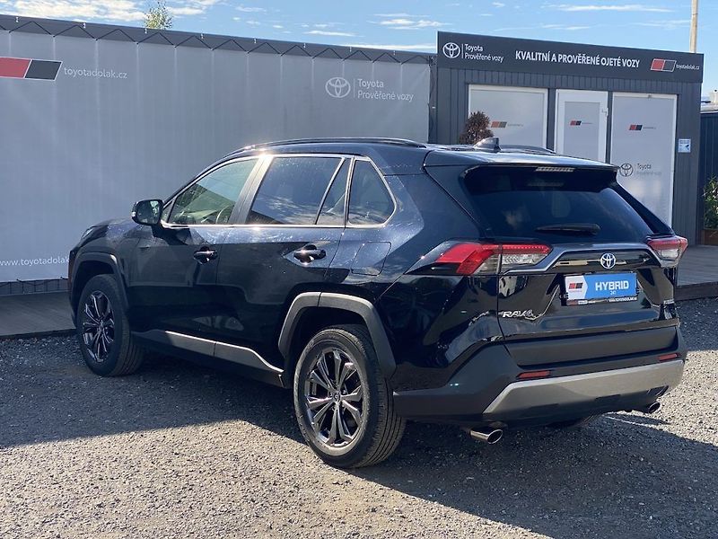 Toyota RAV4 2.5HEV, ČR, Comfort Style, 4x4 - fotka 5 z 17