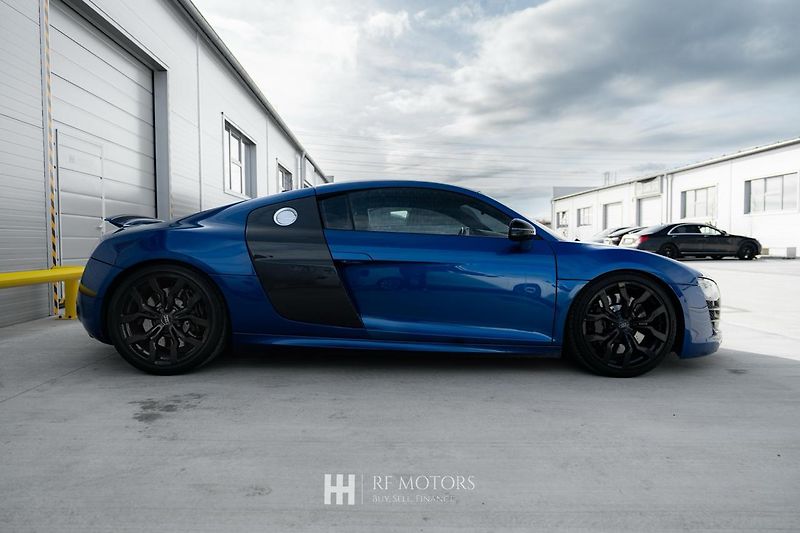 Audi R8 (2010) R8 5.2 V10 quattro 386kW - fotka 6 z 46