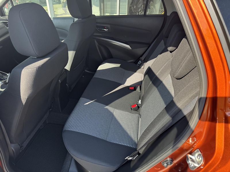Suzuki S-Cross (2026) 1,4 Premium AllGrip AT - fotka 5 z 6