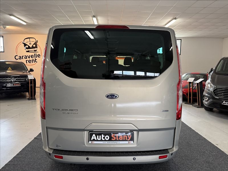 Ford Tourneo Custom 2,2 Titanium,92kW,po servisu - fotka 8 z 31