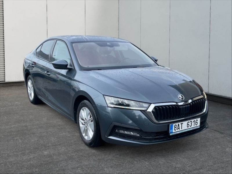Škoda Octavia 2,0 TDI 85 Ambition - fotka 1 z 11