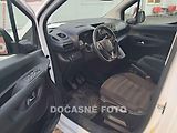 Opel Combo (2019) 1.2T MAXi, 1.maj,ČR, AC - náhled 2