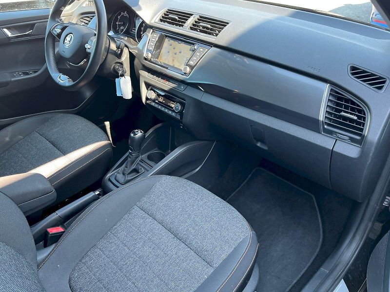 Škoda Fabia (2022) 1.0 TSI 70kW  Tour DSG - fotka 13 z 29